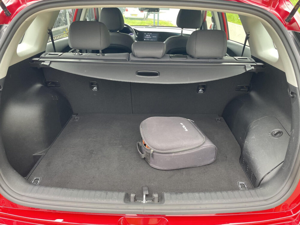 Kia Niro 1.6 GDi PHEV DynamicPlusLine | Camera | | BTW ! !