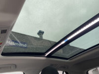 Volkswagen T-Roc 1.0 TSI Style Business | BTW ! ! | Panoramaschuif dak | Elk achterklep | Digital dashboard |