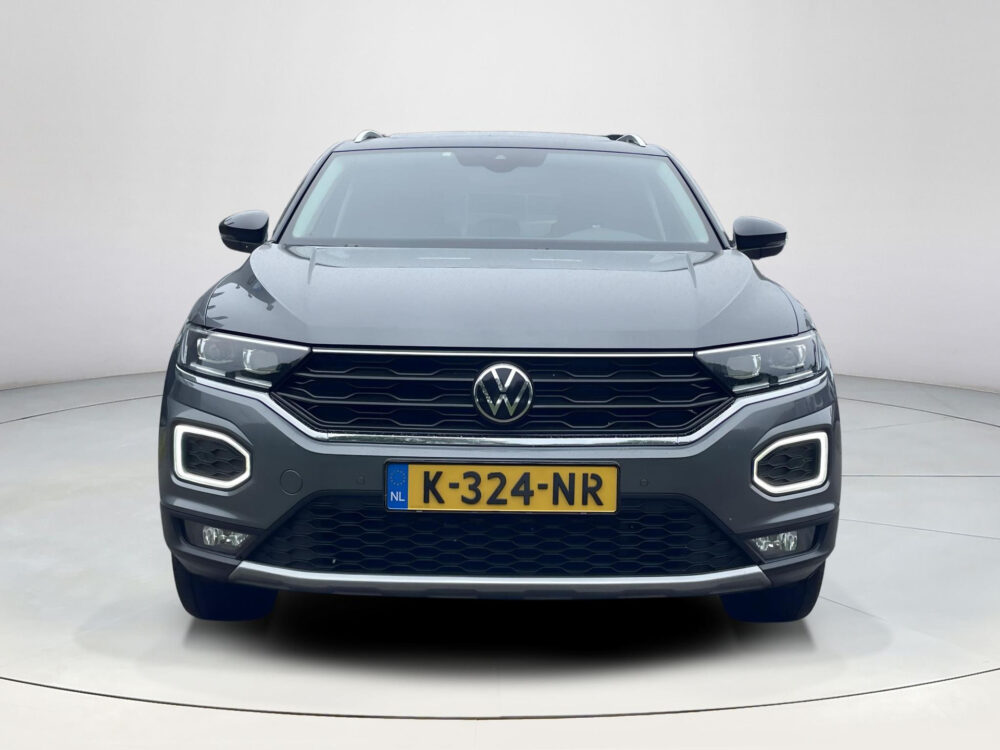 Volkswagen T-Roc 1.0 TSI Style Business | BTW ! ! | Panoramaschuif dak | Elk achterklep | Digital dashboard |