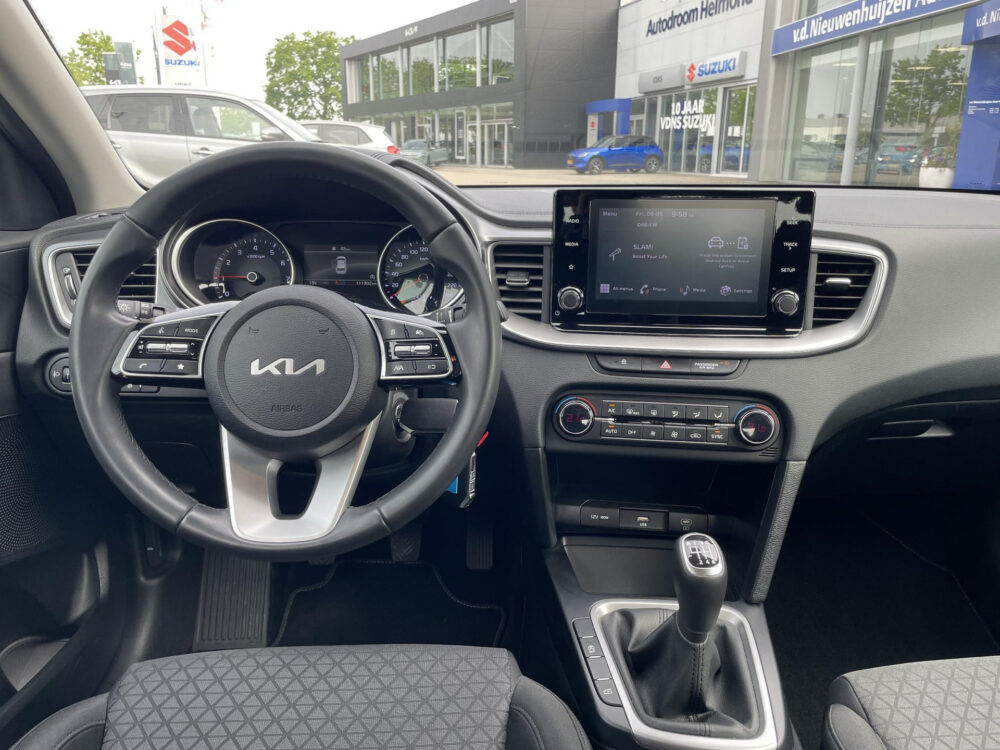 Kia Ceed 1.0 T-GDi ComfortLine | Carplay | Achteruitrijcamera | BTW !! |