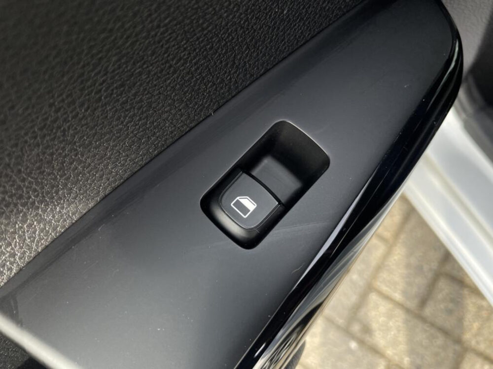 Kia Picanto 1.2 CVVT First Edition | Lage km stand | Achteruitrijcamera |