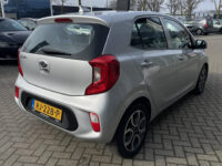 Kia Picanto 1.2 CVVT First Edition | Lage km stand | Achteruitrijcamera |