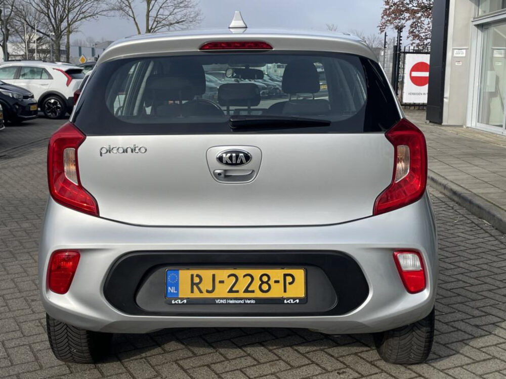 Kia Picanto 1.2 CVVT First Edition | Lage km stand | Achteruitrijcamera |