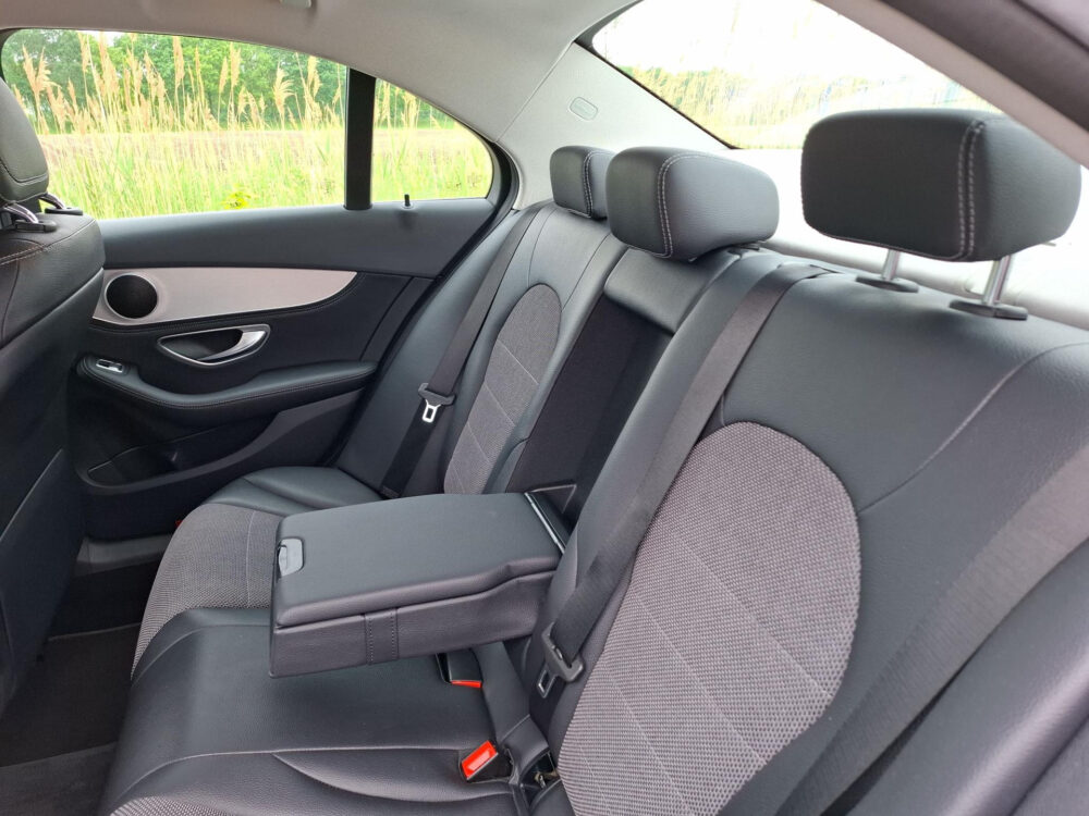Mercedes-Benz C-klasse 180 Ambition | automaat | navi | airco | parkeersensoren