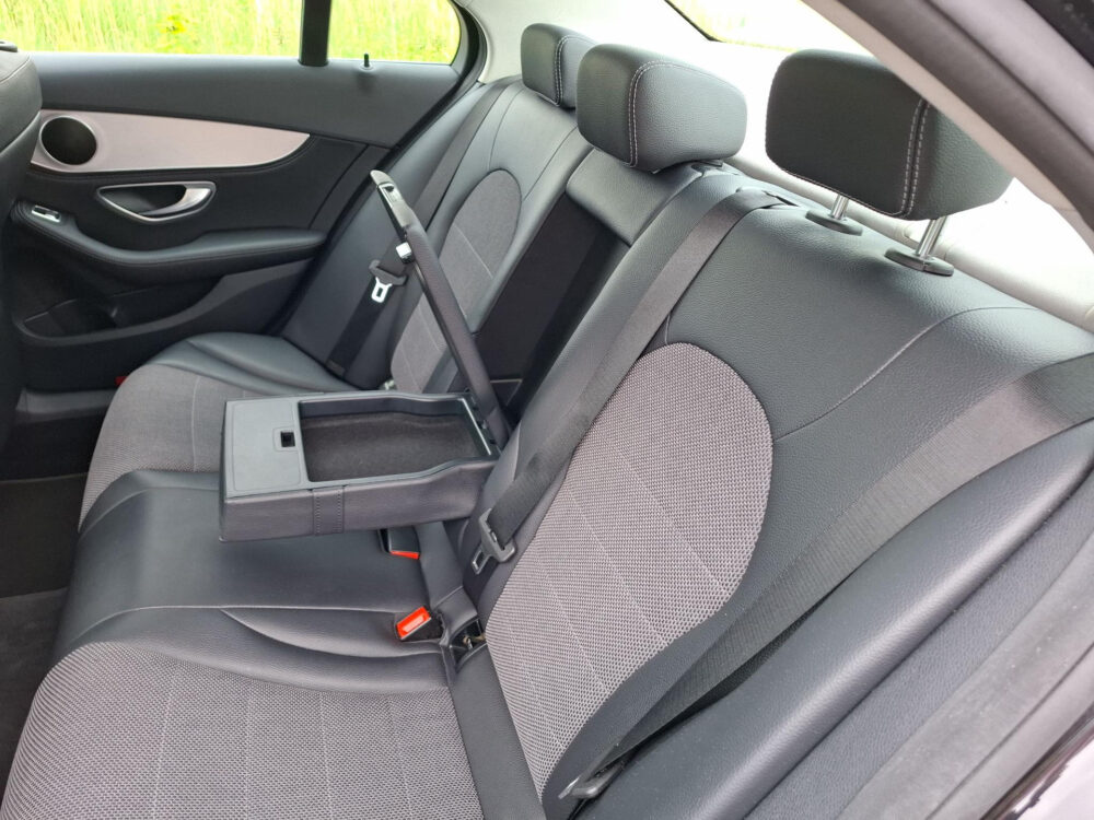 Mercedes-Benz C-klasse 180 Ambition | automaat | navi | airco | parkeersensoren
