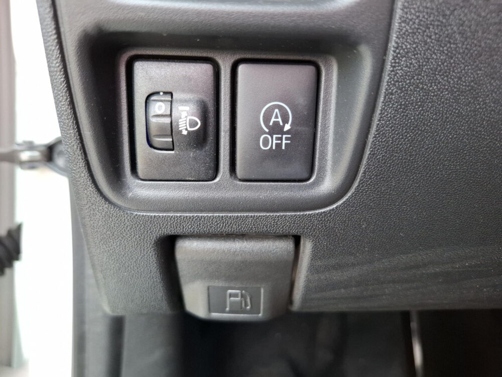Toyota Aygo 1.0 VVT-i x-fun | BTW !! |LED verlichting | Airco | Hill hold | multifunctioneel stuurwiel
