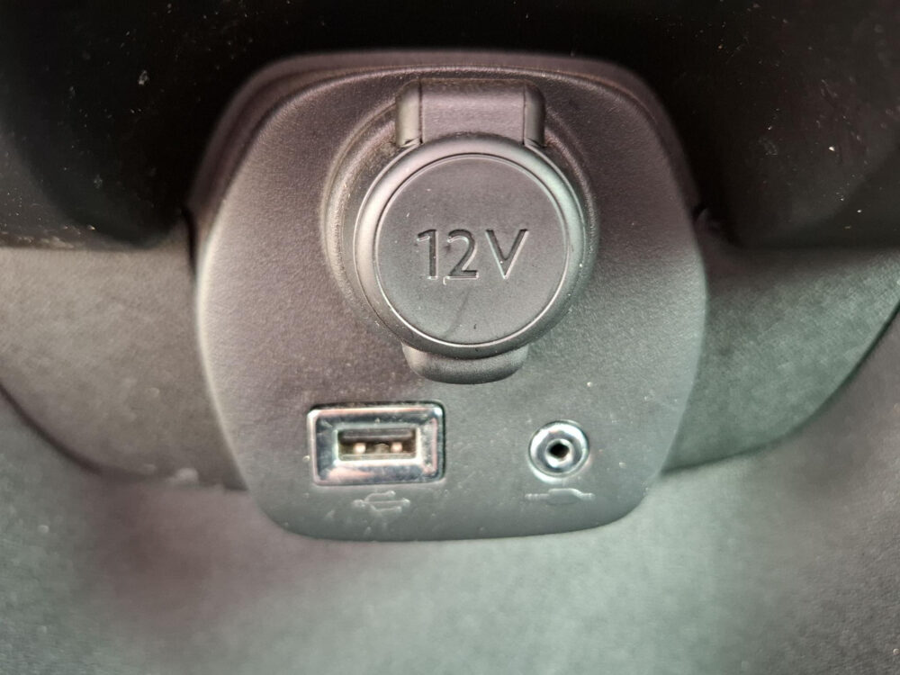 Toyota Aygo 1.0 VVT-i x-fun | BTW !! |LED verlichting | Airco | Hill hold | multifunctioneel stuurwiel