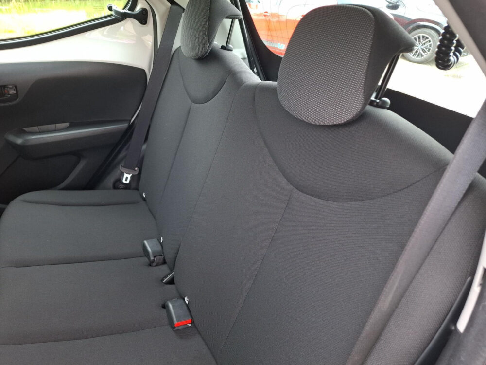 Toyota Aygo 1.0 VVT-i x-fun LED verlichting | Airco | Hill hold | multifunctioneel stuurwiel