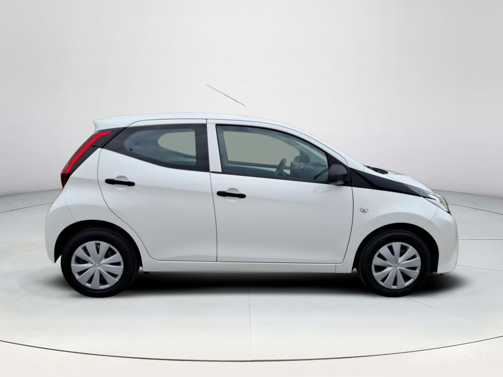 Toyota Aygo 1.0 VVT-i x-fun LED verlichting | Airco | Hill hold | multifunctioneel stuurwiel