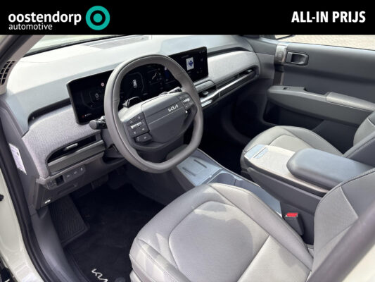 Kia EV3 Plus Advanced 81.4 kWh | BTW auto | 81kwh Accu | PanoDak | Leder | Elec Klep |