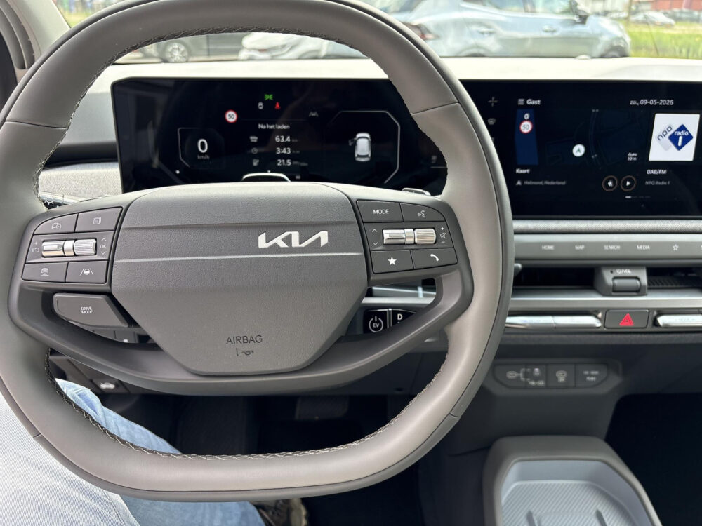 Kia EV3 Plus Advanced 81.4 kWh | BTW auto | 81kwh Accu | PanoDak | Leder | Elec Klep |