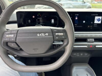 Kia EV3 Plus Advanced 81.4 kWh | BTW auto | 81kwh Accu | PanoDak | Leder | Elec Klep |