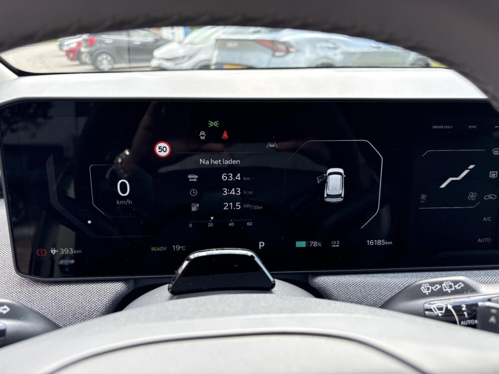 Kia EV3 Plus Advanced 81.4 kWh | BTW auto | 81kwh Accu | PanoDak | Leder | Elec Klep |