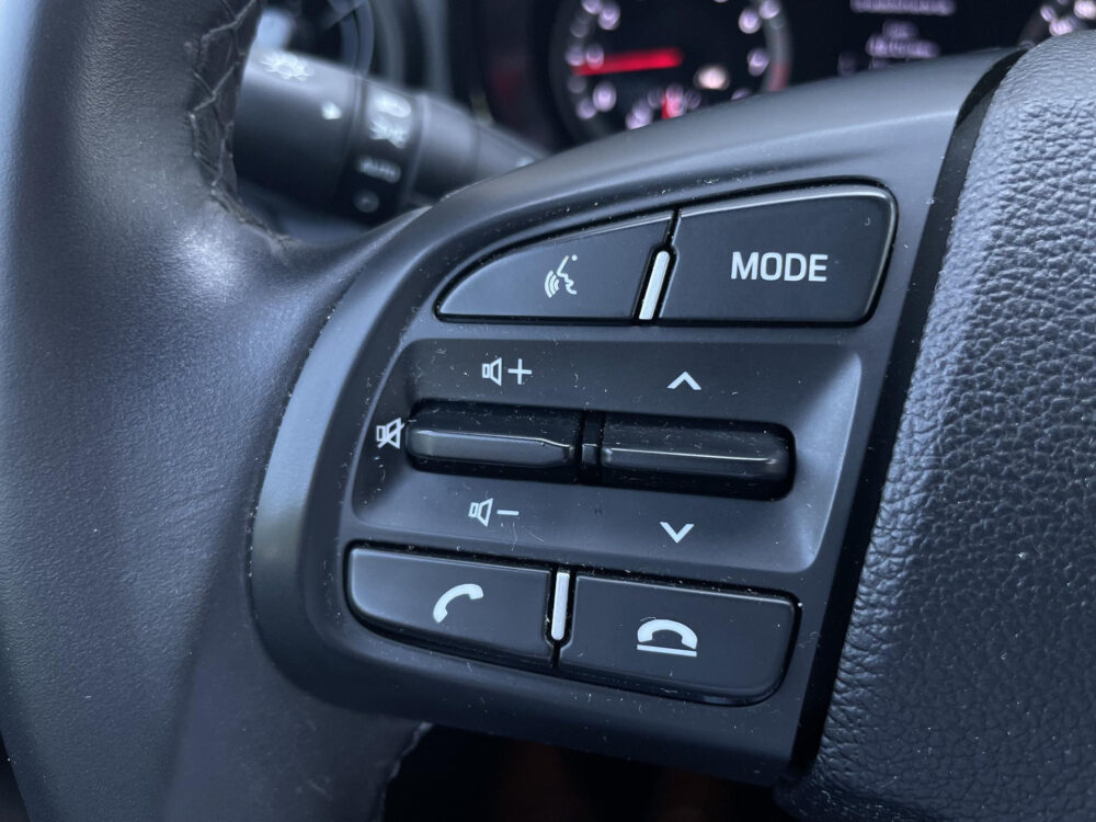 Hyundai i10 1.0 Comfort | Carplay | Cruise control | Lane assistent | LM velgen |