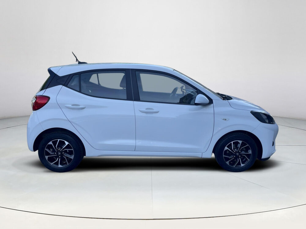 Hyundai i10 1.0 Comfort | Carplay | Cruise control | Lane assistent | LM velgen |