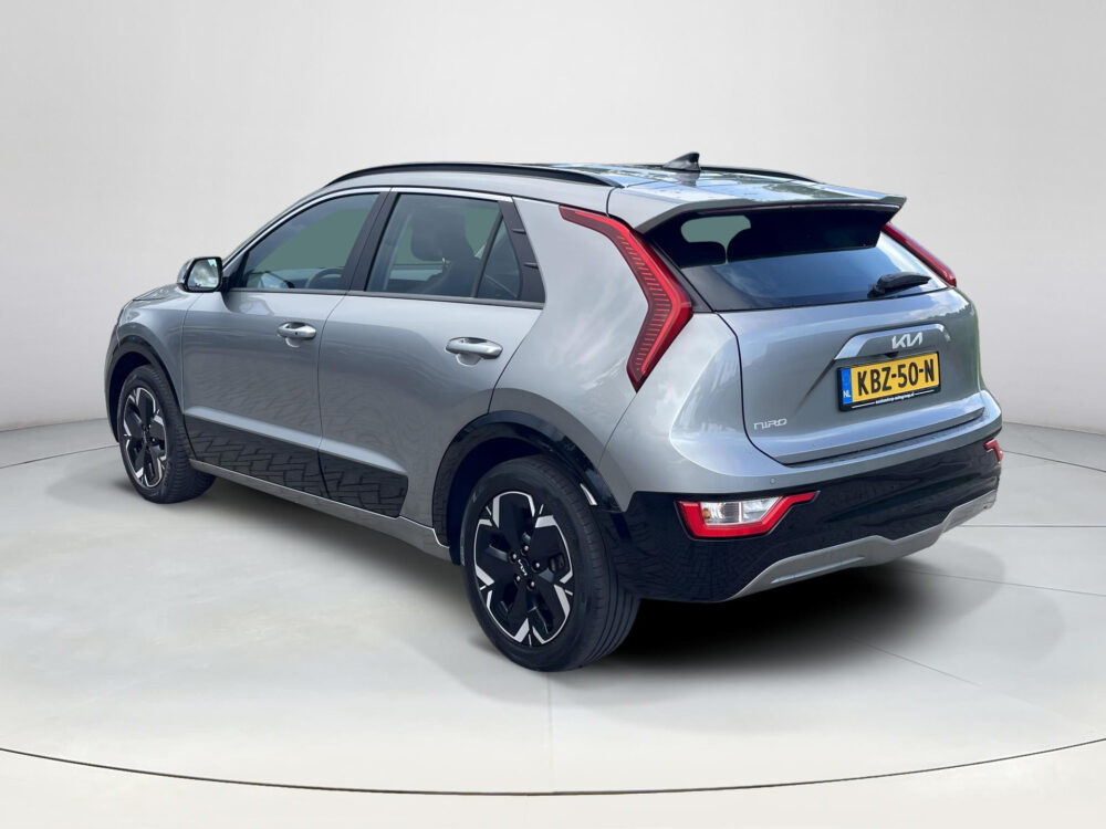 Kia Niro EV DynamicLine 64.8 kWh | Achteruitrijcamera | Adaptieve cruise | Lane assistent |
