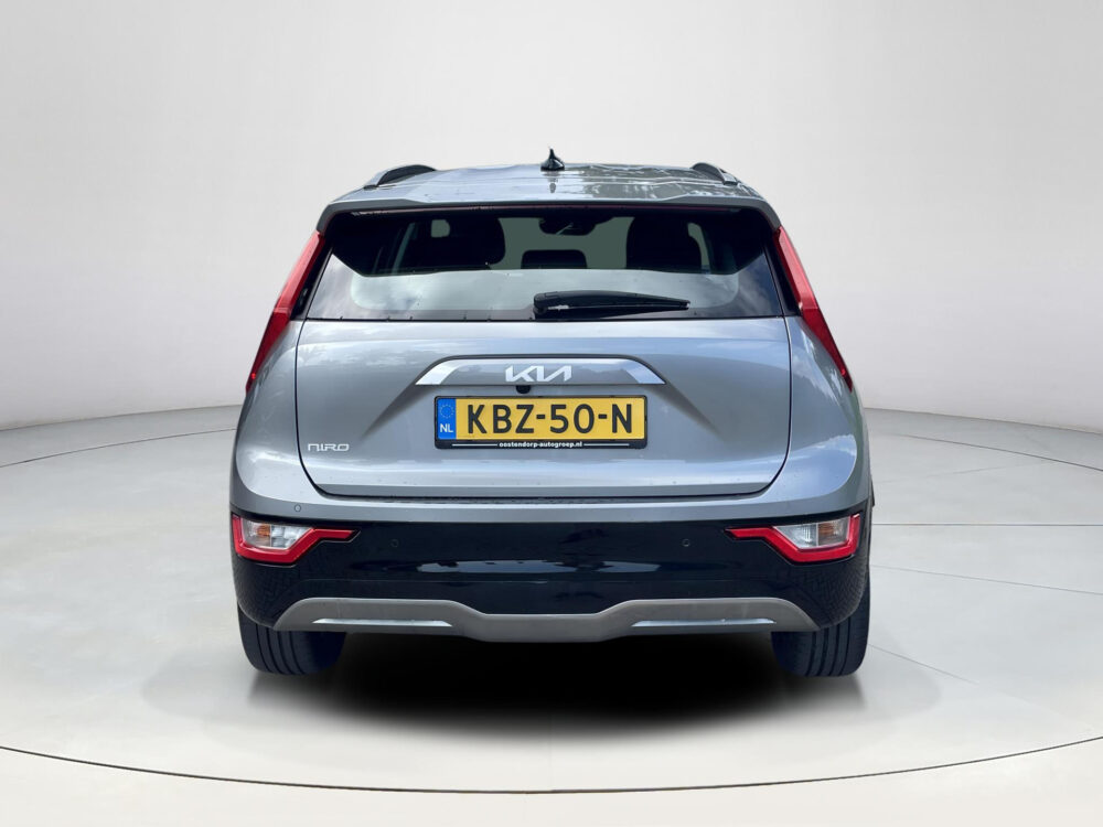 Kia Niro EV DynamicLine 64.8 kWh | Achteruitrijcamera | Adaptieve cruise | Lane assistent |