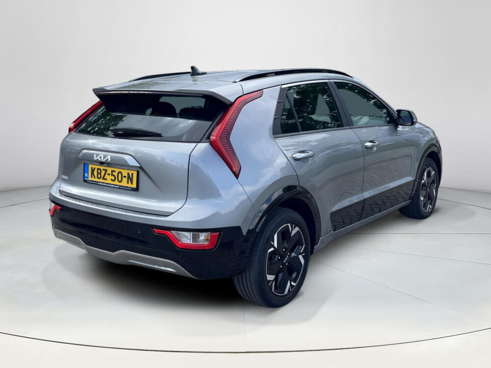 Kia Niro EV DynamicLine 64.8 kWh | Achteruitrijcamera | Adaptieve cruise | Lane assistent |