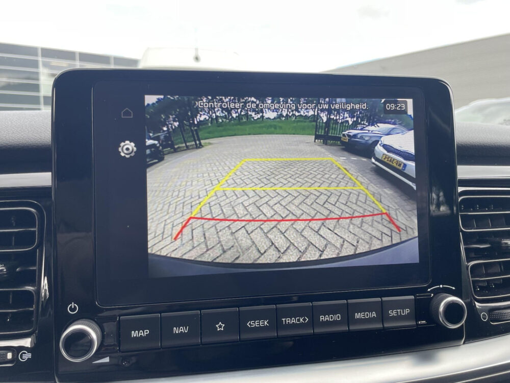 Kia Stonic 1.0 T-GDi MHEV DynamicLine | Navigatie | Achteruitrijcamera | Apple Carplay |