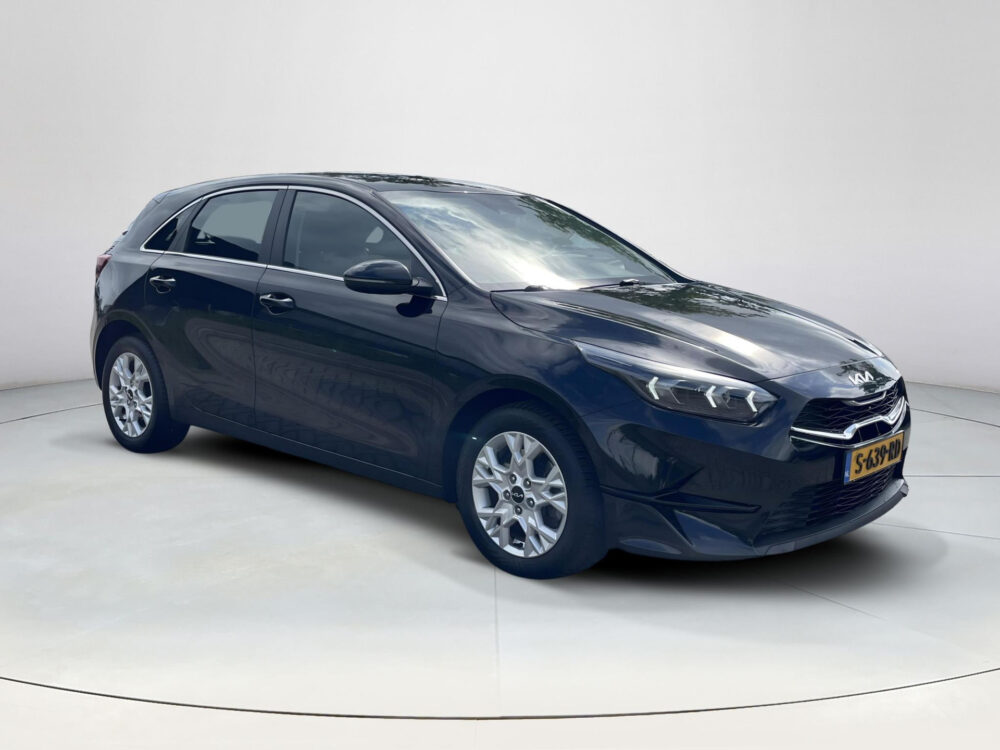 Kia Ceed 1.5 T-GDi MHEV DynamicLine | Climate control | Achteruitrijcamera | Cruise |