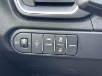Kia Ceed 1.5 T-GDi MHEV DynamicLine | Climate control | Achteruitrijcamera | Cruise |