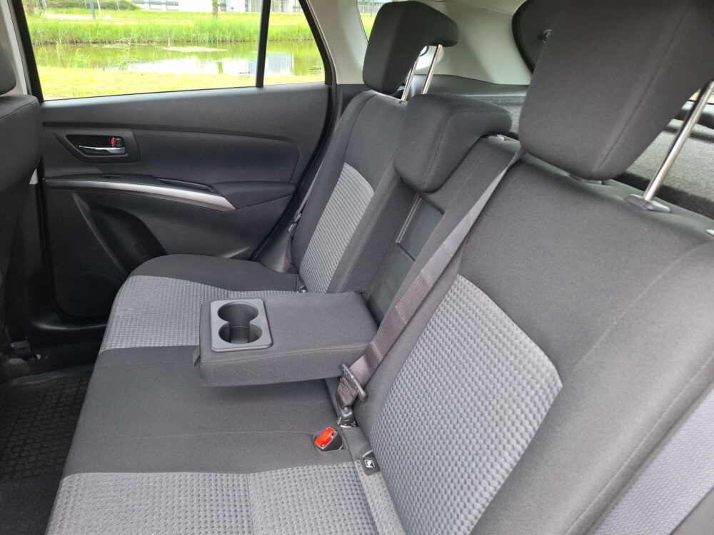 Suzuki S-Cross 1.4 Boosterjet Select Smart Hybrid tot 10 jaar of 200.000 km Fabrieksgarantie | Trekhaak |