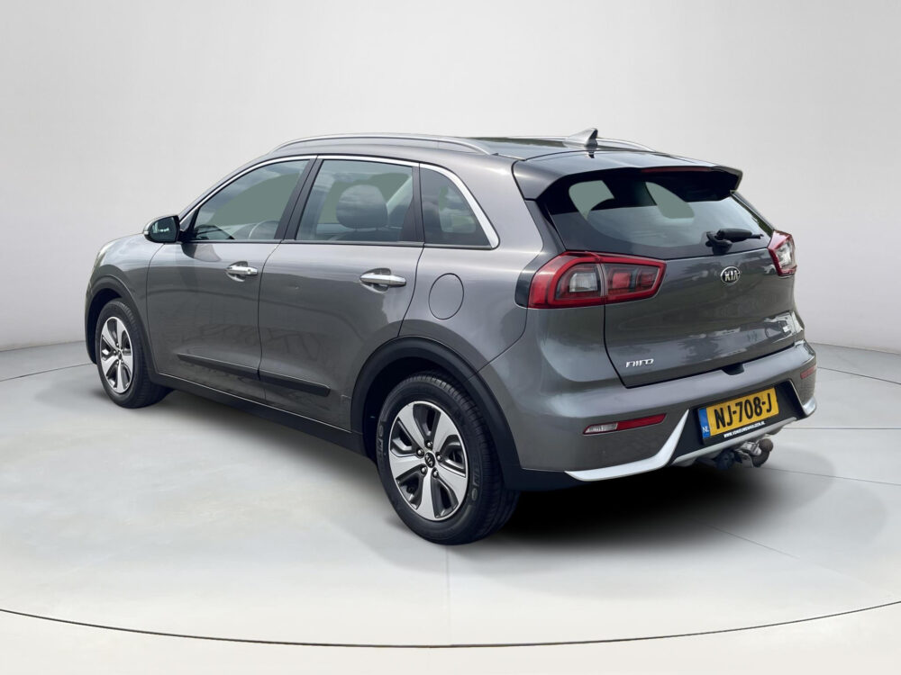 Kia Niro 1.6 GDi Hybrid First Edition | Trekhaak | Achteruitrijcamera |