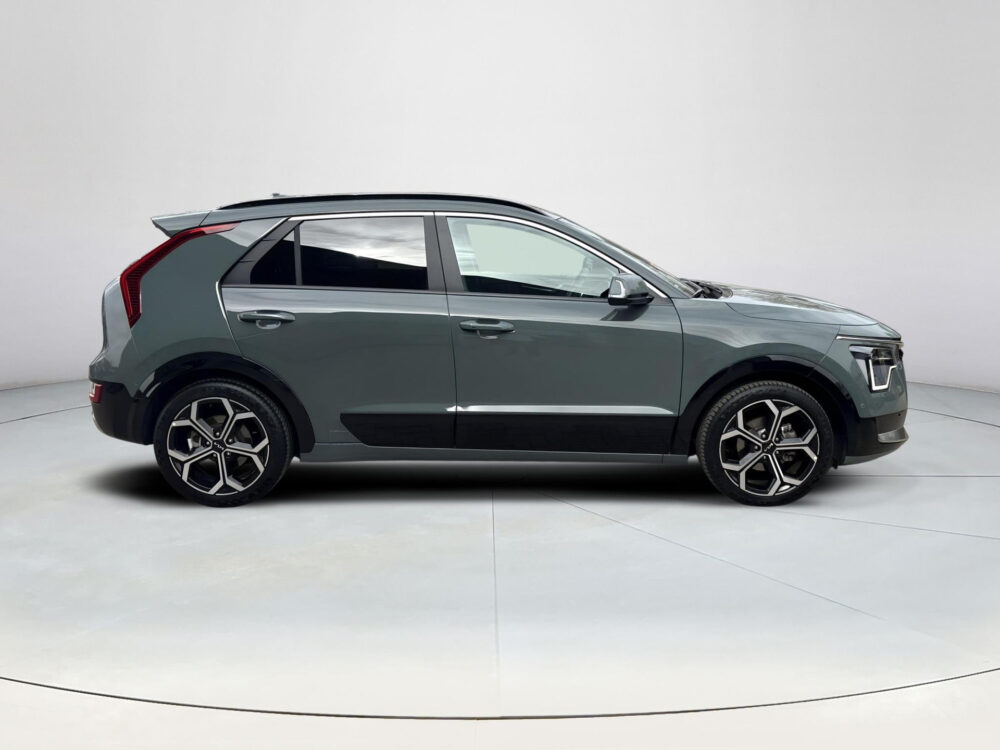 Kia Niro 1.6 GDi Hybrid ExecutiveLine | Stoel en stuur verwarming | Pano | Harman kardon |