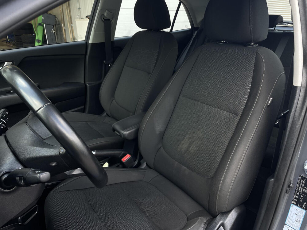 Kia Rio 1.0 T-GDi MHEV DynamicLine | Navigatie | Achteruitrijcamera | Apple carplay |