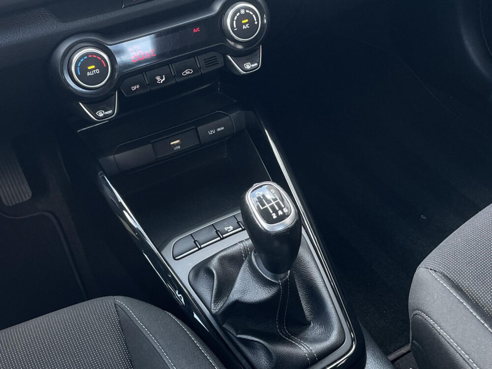 Kia Rio 1.0 T-GDi MHEV DynamicLine | Navigatie | Achteruitrijcamera | Apple carplay |