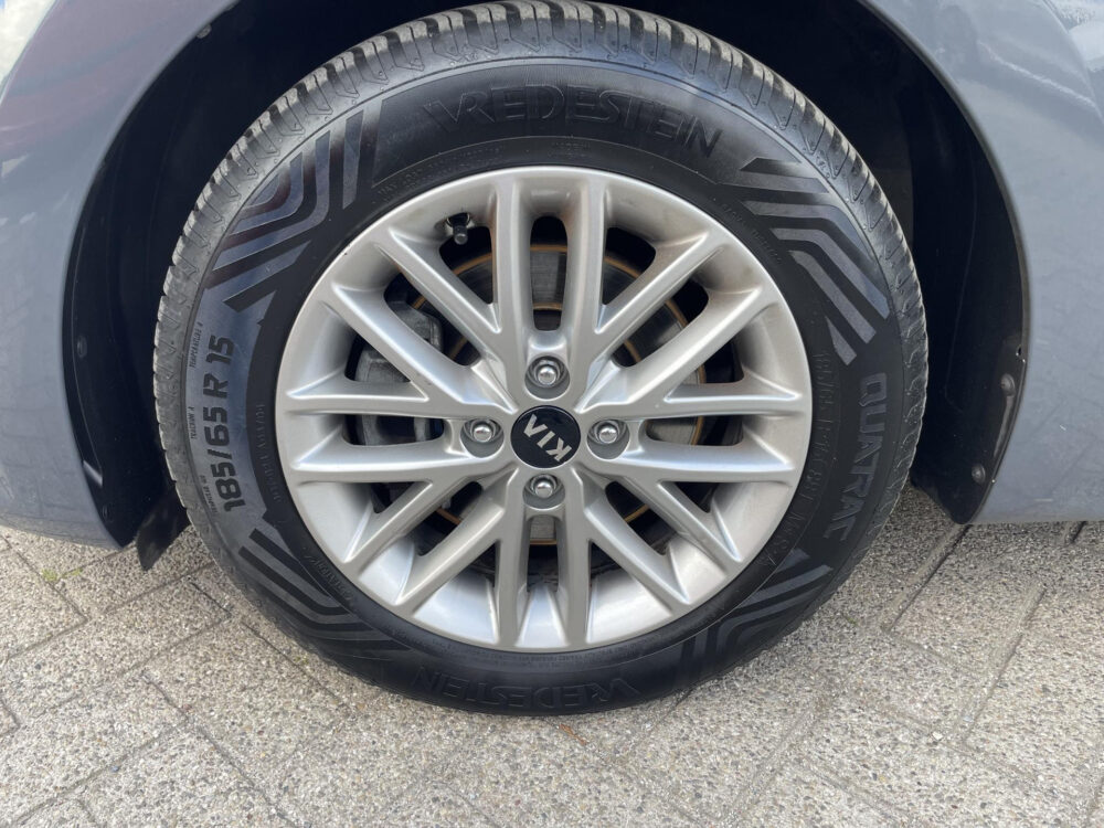 Kia Rio 1.0 T-GDi MHEV DynamicLine | Navigatie | Achteruitrijcamera | Apple carplay |