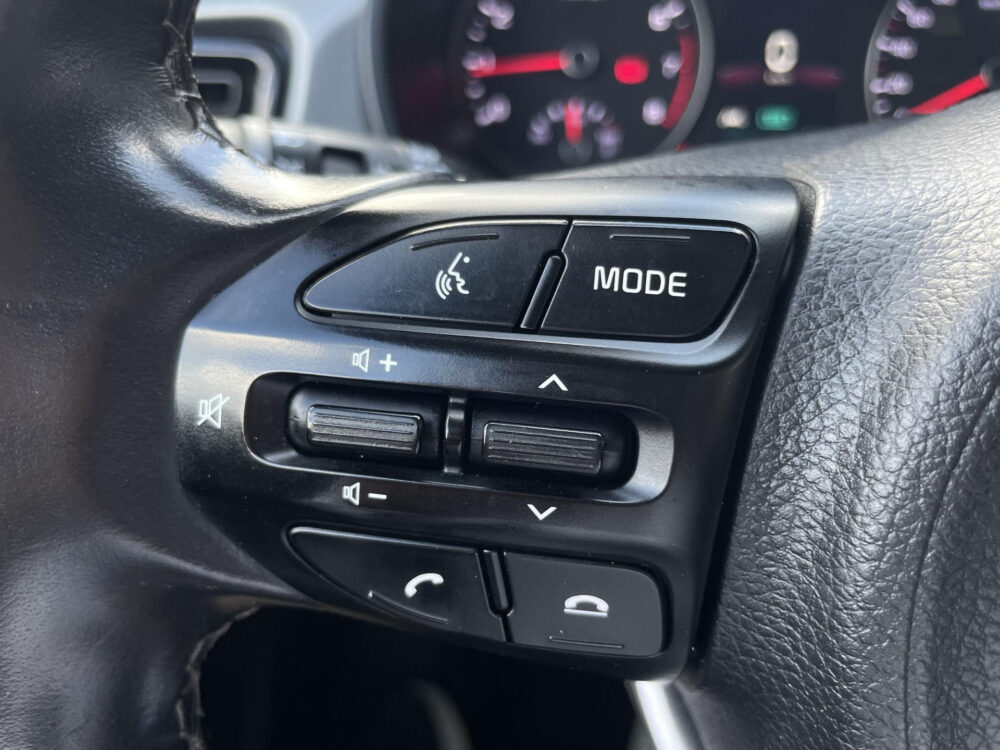 Kia Rio 1.0 T-GDi MHEV DynamicLine | Navigatie | Achteruitrijcamera | Apple carplay |
