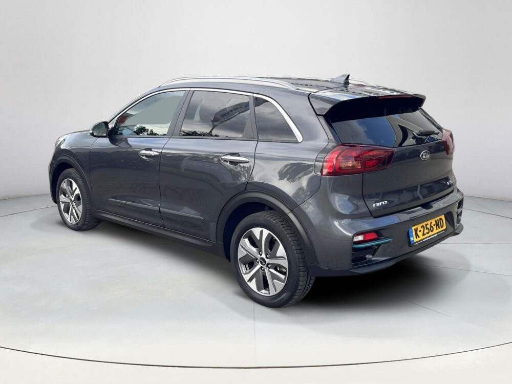 Kia e-Niro DynamicLine 64 kWh | Dodehoek detectie | Keyless | Stoelverwarming |