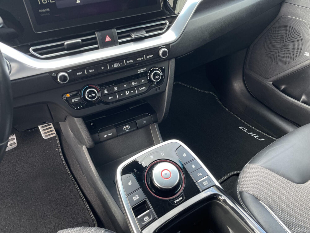Kia e-Niro DynamicLine 64 kWh | Dodehoek detectie | Keyless | Stoelverwarming |