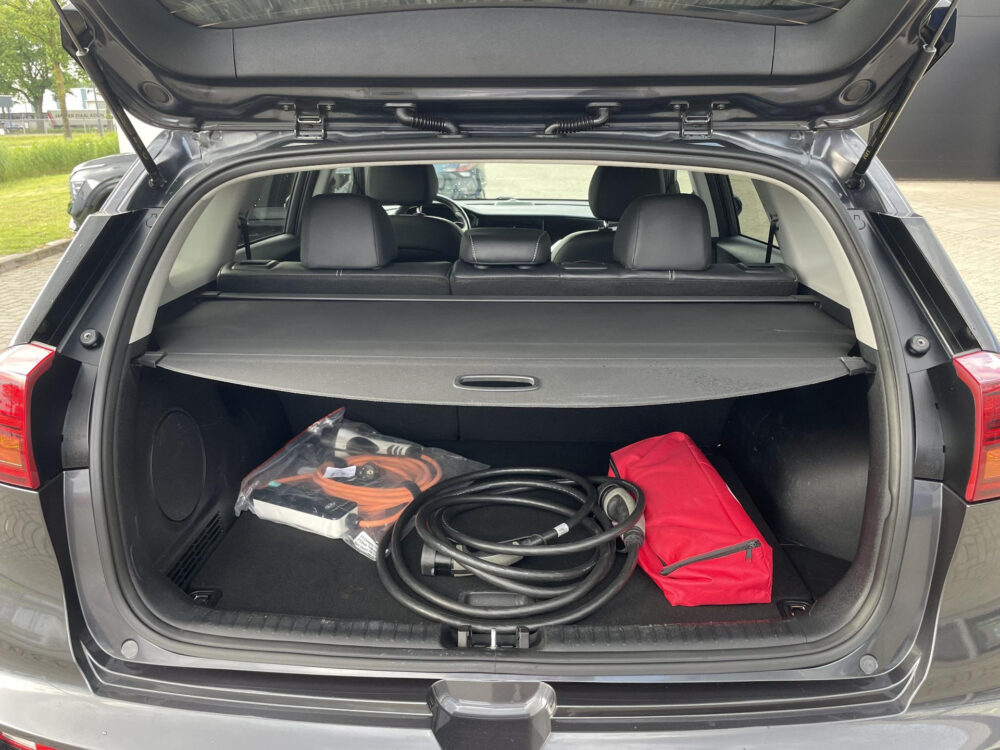 Kia e-Niro DynamicLine 64 kWh | Dodehoek detectie | Keyless | Stoelverwarming |