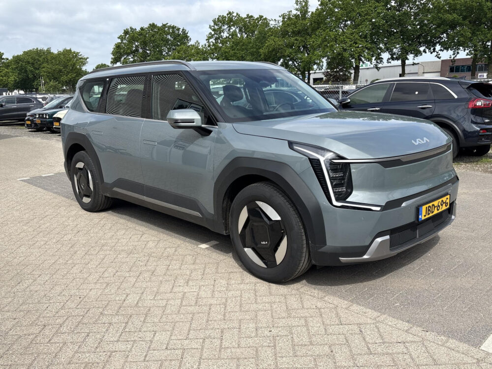 Kia EV9 First Edition 76.1 kWh | BTW !! | 7 persoons | 16.000km !!