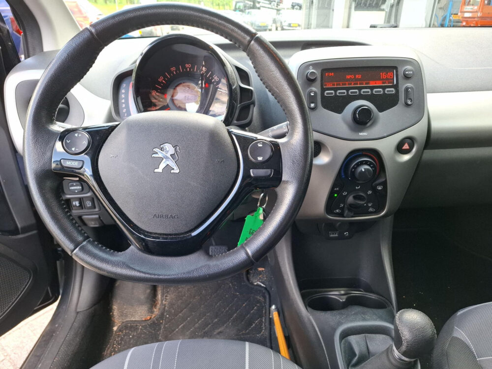 Peugeot 108 1.0 e-VTi Active / LAGE KM-stand !!! / lichtmetalen velgen / multifunctioneel stuur