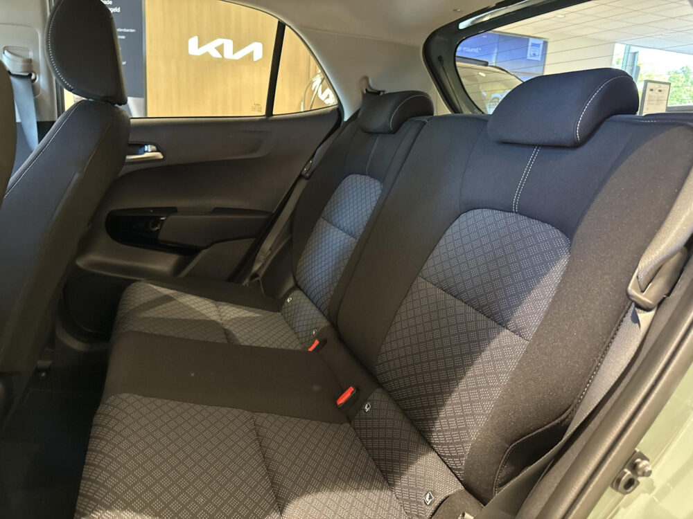 Kia Picanto 1.0 GDi DynamicPlusLine | Nu met €2.000,- inruilpremie | Informeer naar de beschikbaarheid |