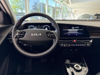Kia Niro 1.6 GDi Hybrid DynamicLine | Nu met €3.000,- inruilpremie | Informeer naar de beschikbaarheid |