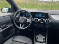 Mercedes-Benz B-klasse 180 Advantage | Achteruitrijcamera | Half leder | MBUX | Elektrische achterklep |