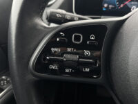 Mercedes-Benz B-klasse 180 Advantage | Achteruitrijcamera | Half leder | MBUX | Elektrische achterklep |