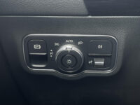 Mercedes-Benz B-klasse 180 Advantage | Achteruitrijcamera | Half leder | MBUX | Elektrische achterklep |