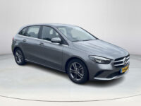 Mercedes-Benz B-klasse 180 Advantage | Achteruitrijcamera | Half leder | MBUX | Elektrische achterklep |