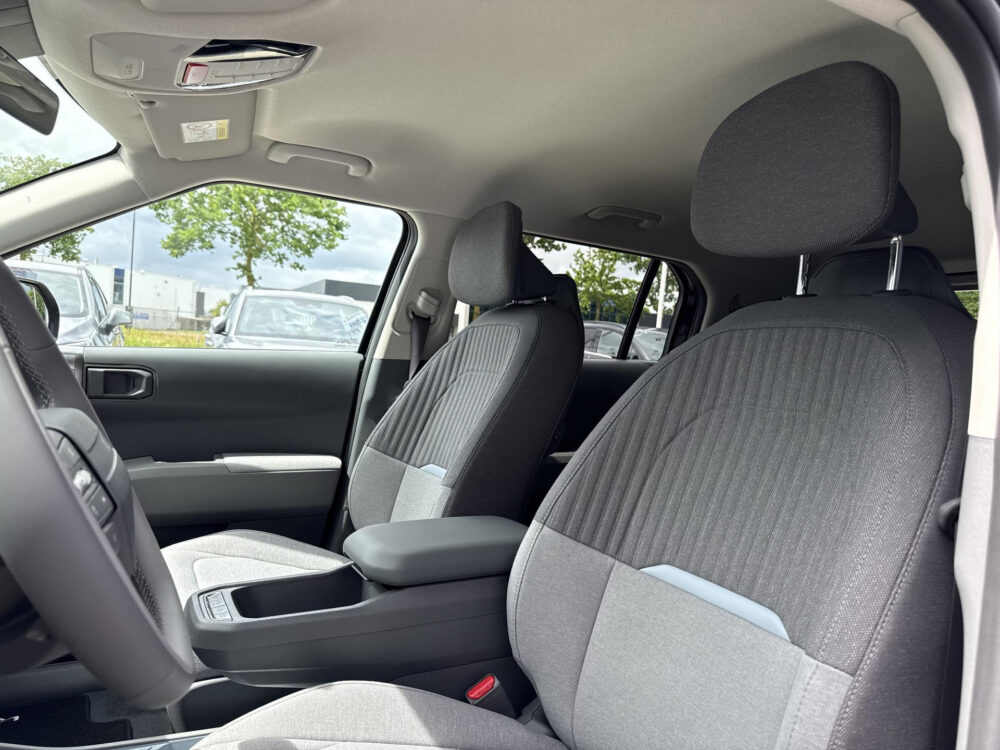 Kia EV3 Plus 58.3 kWh | Nu met €3.000,- inruilpremie | Informeer naar de beschikbaarheid |
