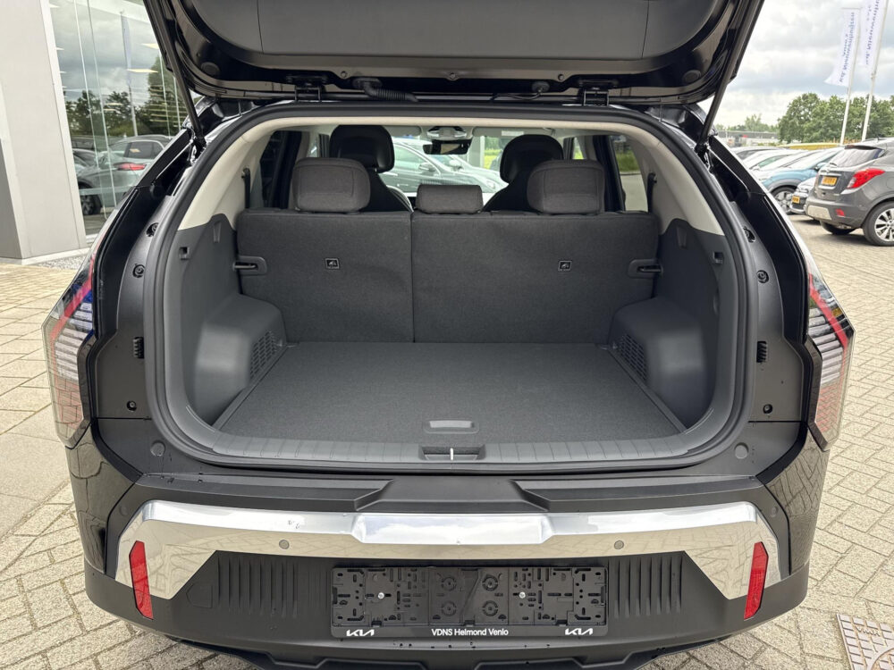 Kia EV3 Plus 58.3 kWh | Nu met €3.000,- inruilpremie | Informeer naar de beschikbaarheid |