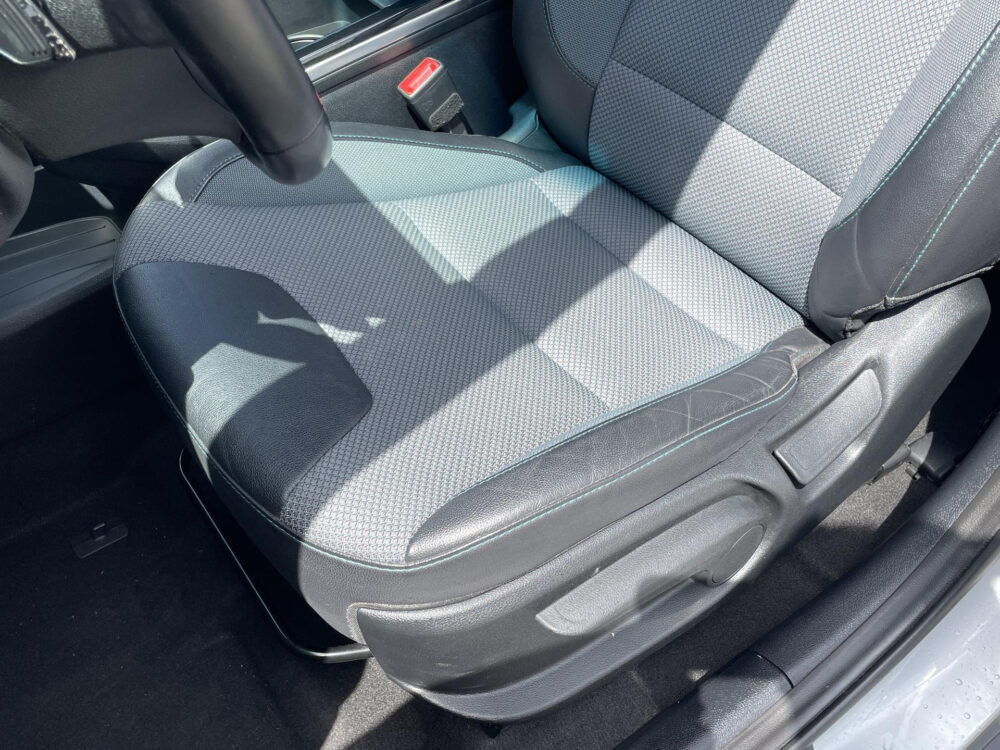 Kia e-Niro DynamicLine 64 kWh | Stoelverwarming | Achteruitrijcamera | Half leder |