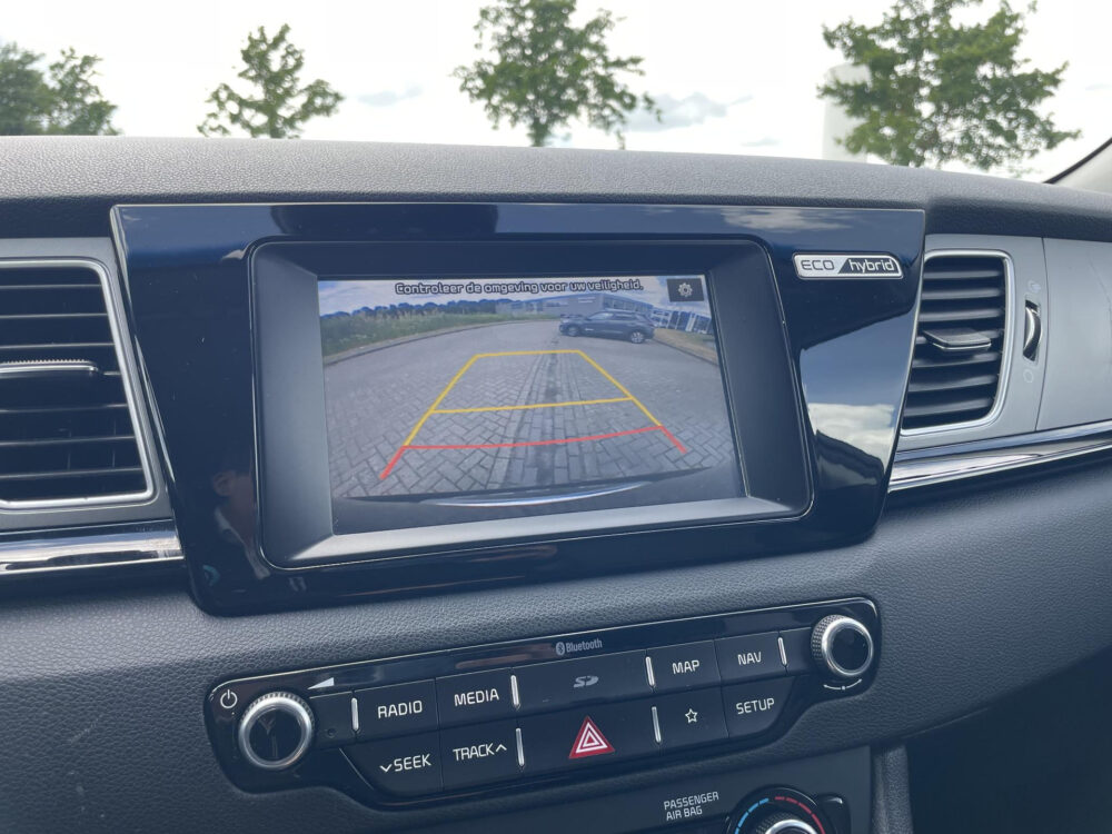 Kia Niro 1.6 GDi Hybrid DynamicLine | Achteruitrijcamera | Navigatie |