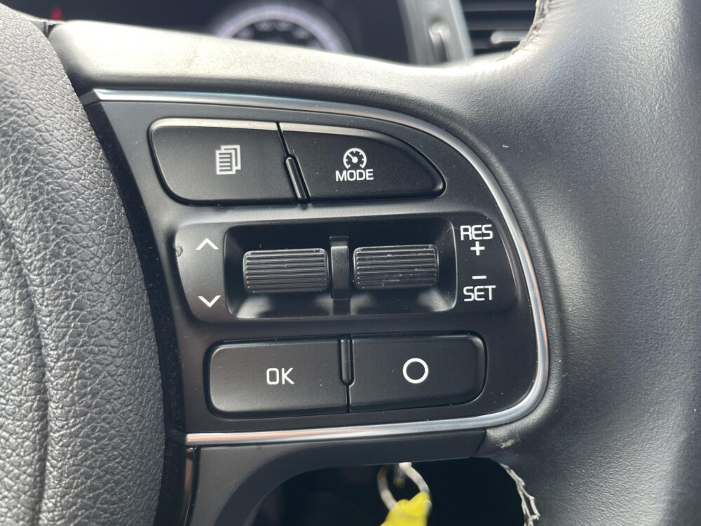 Kia Niro 1.6 GDi Hybrid DynamicLine | Achteruitrijcamera | Navigatie |