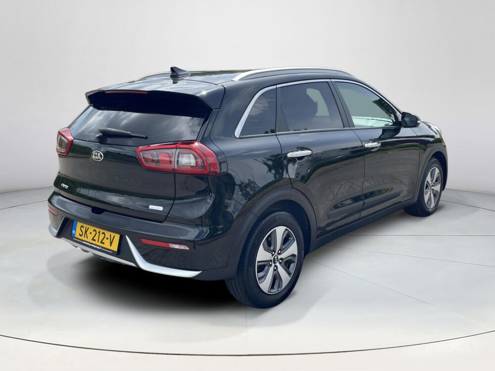 Kia Niro 1.6 GDi Hybrid DynamicLine | Achteruitrijcamera | Navigatie |