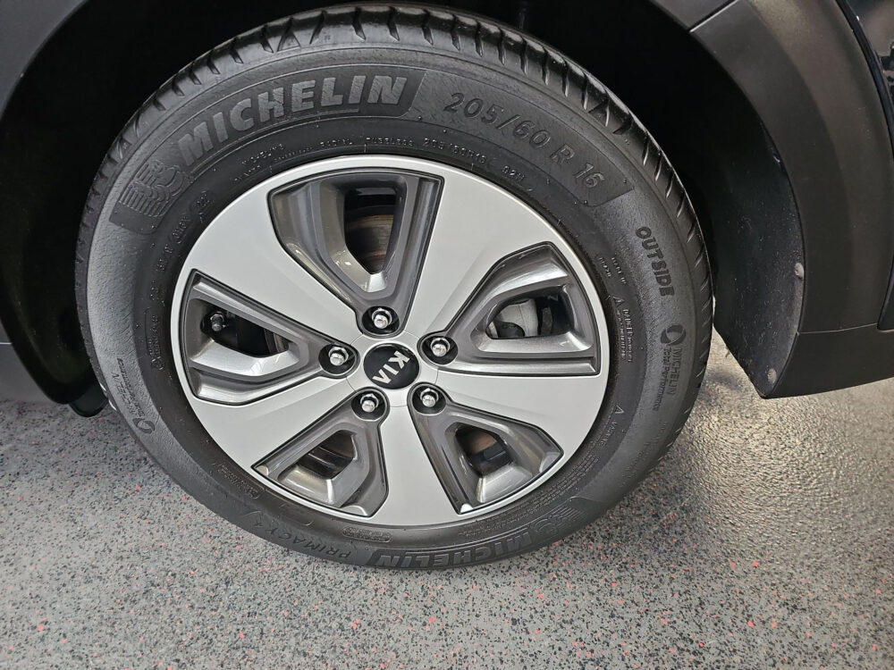 54115295-kia-niro-1-6-gdi-hybrid-dynamicline-navigatie-camera-dealeronderhouden-2019